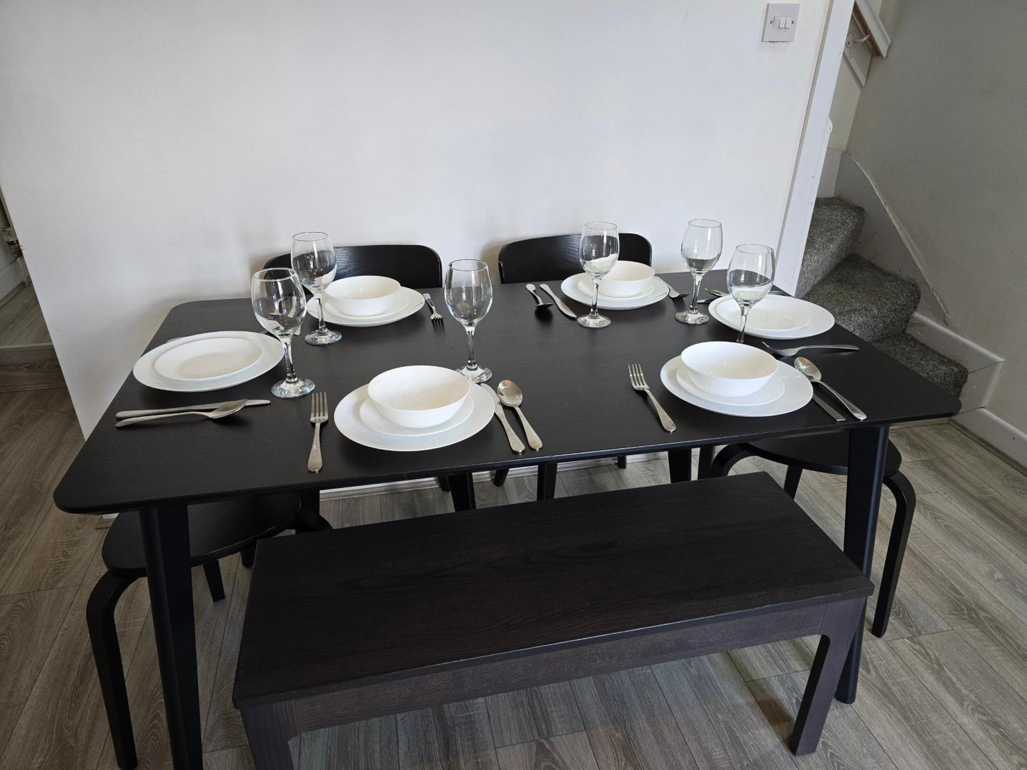 Holiday home The Grand Four Bed Getaway- Sleeps 9-free On Street Parking Birmingham